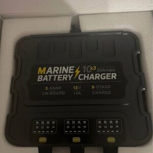 Marine Battery Charger 10A 12V